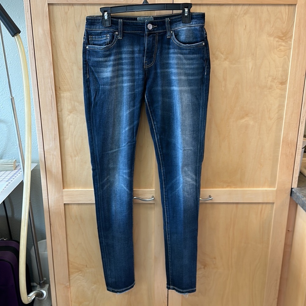 BKE Stella Skinny Jeans. 26 x 31.5